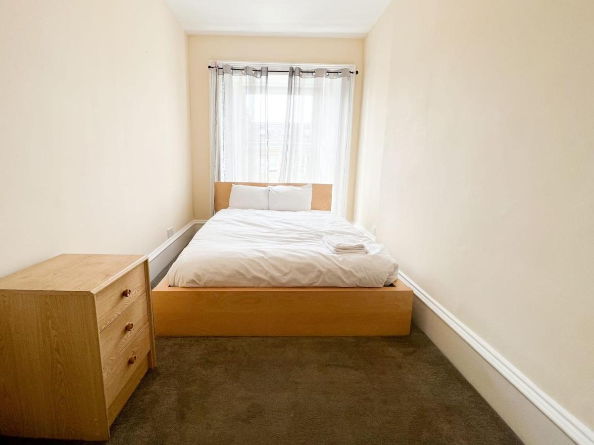 Apartamento Convenient 3Br Flat On Leith Walk Edimburgo Exterior foto